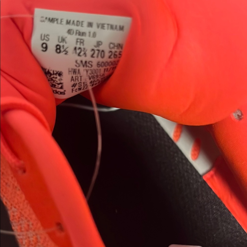 Adidas MEN Neon Pink and Black Sneaker SIZE 9 NWT - Picture 4 of 4